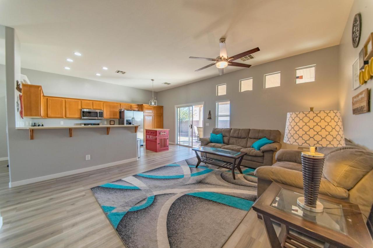Gorgeous Las Vegas Home With Rv Parking Dış mekan fotoğraf