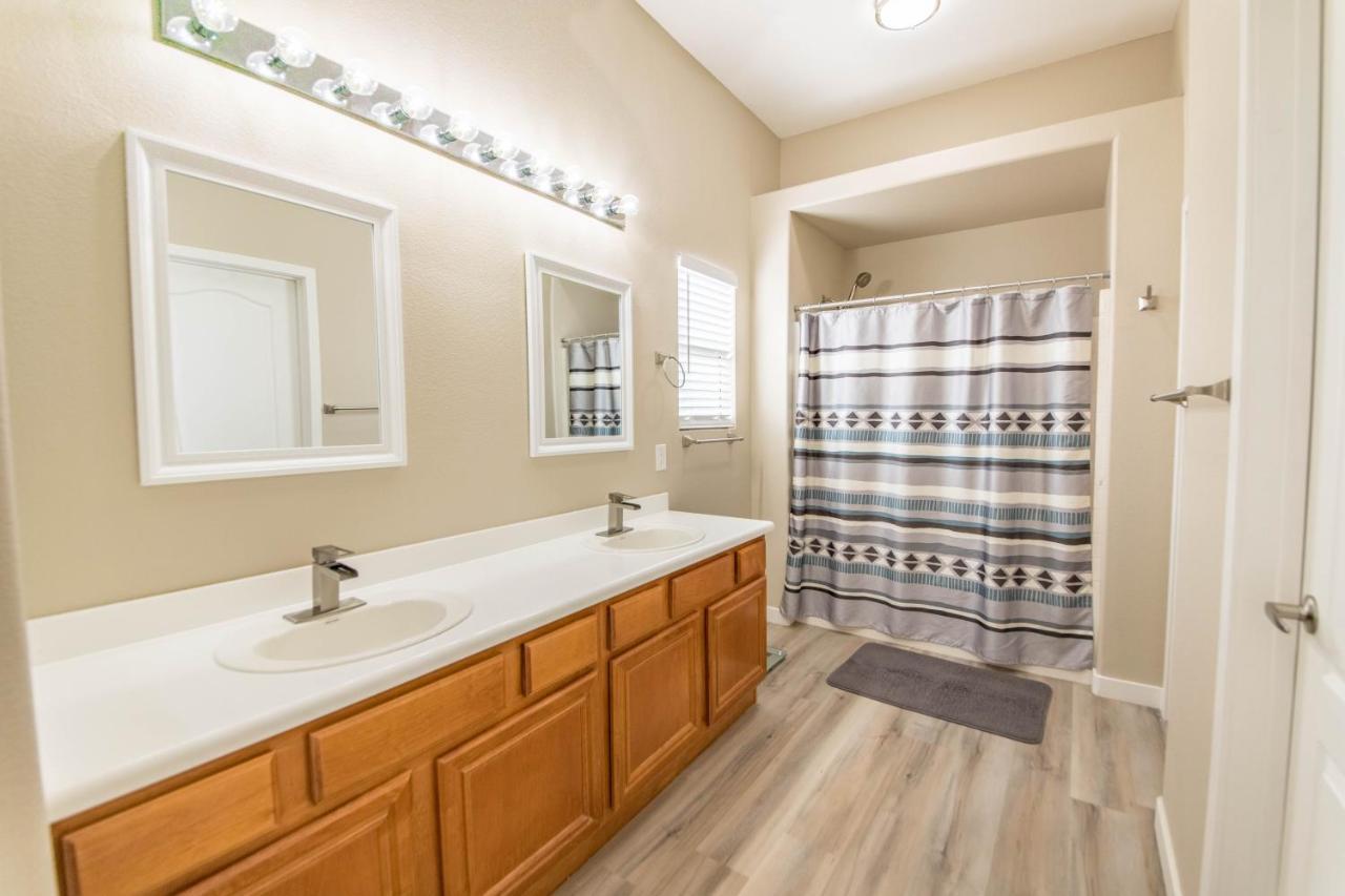Gorgeous Las Vegas Home With Rv Parking Dış mekan fotoğraf