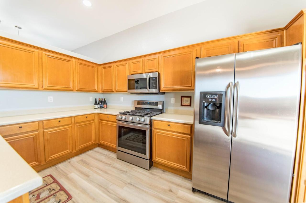 Gorgeous Las Vegas Home With Rv Parking Dış mekan fotoğraf