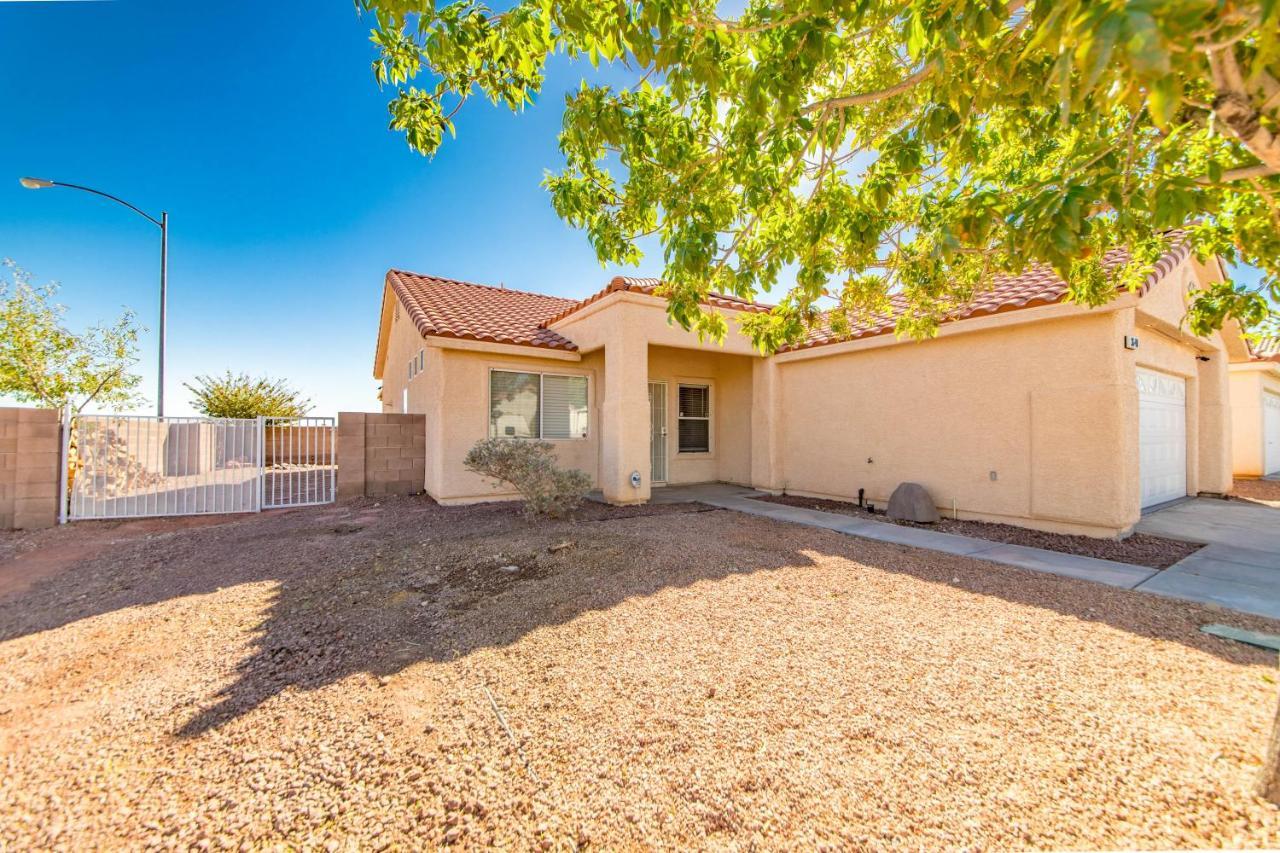 Gorgeous Las Vegas Home With Rv Parking Dış mekan fotoğraf