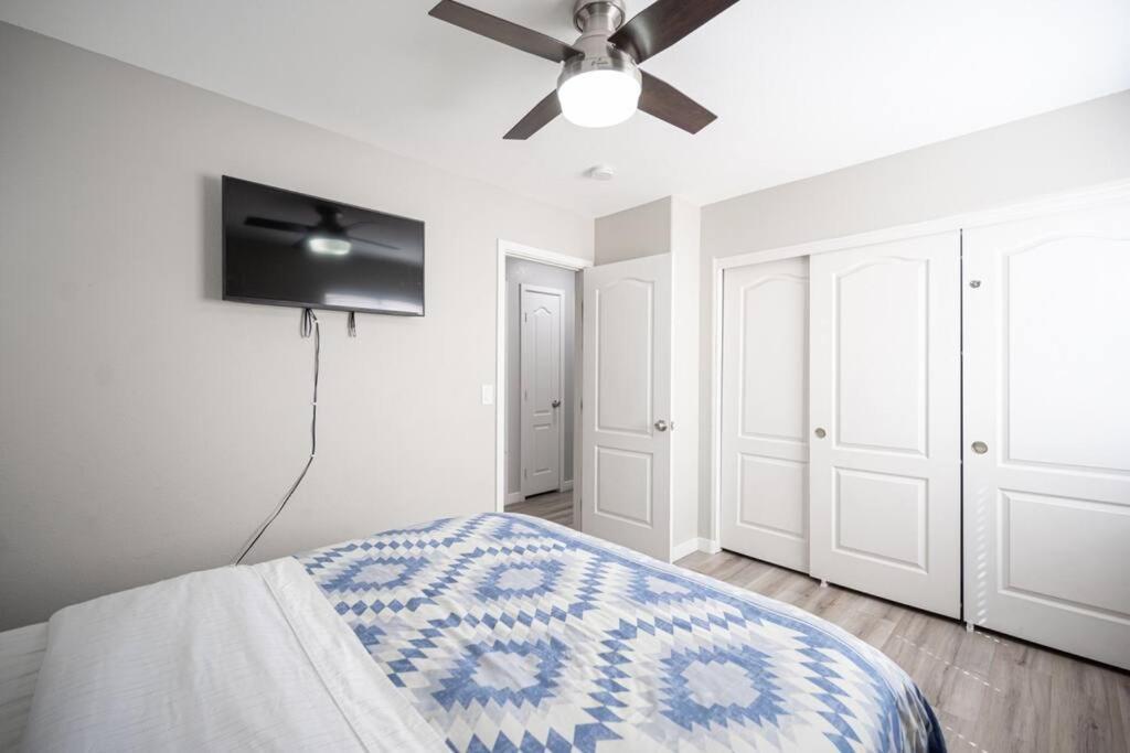 Gorgeous Las Vegas Home With Rv Parking Dış mekan fotoğraf